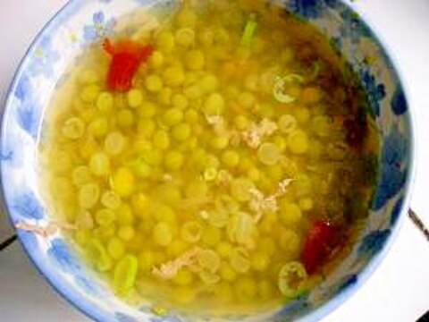 漬け物と豌豆スープ